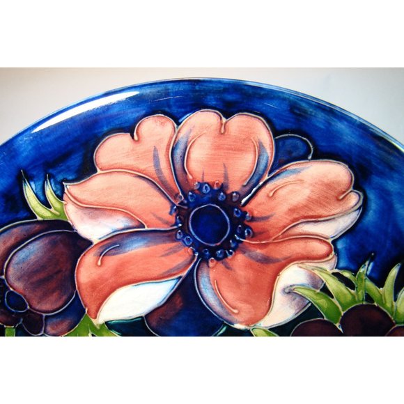 Walter Moorcroft Anemone Pattern Plate - Picture 5 of 16